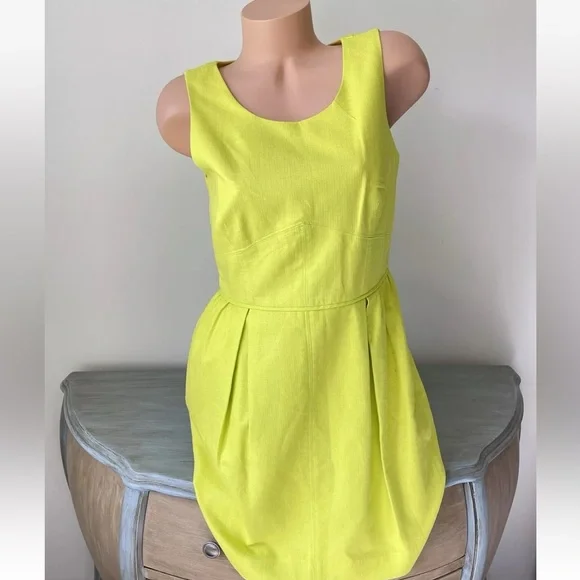 J Crew Dress Size 2 Cotton Bright Kiwi Neon Yellow Lime - Picture 1 of 3